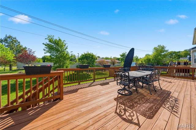 1753 Michaelwood Court, St Charles, MO 63303