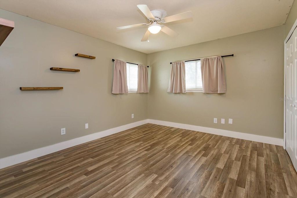Image 18 of property listing at 4951 COURTLAND LOOP, Winter Springs, FL 32708