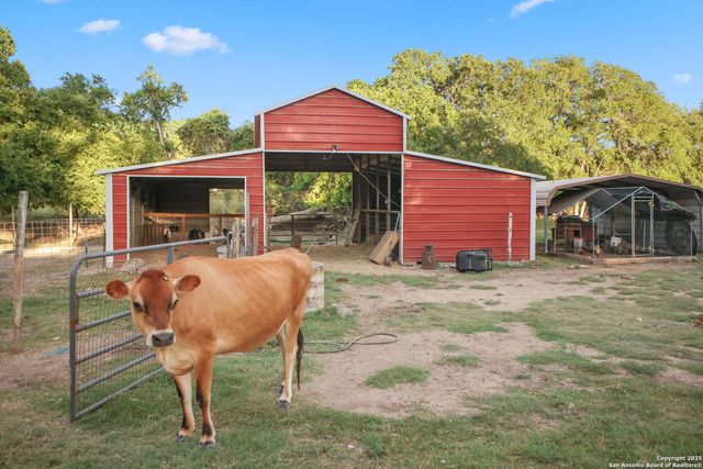 319 Los Indios, Boerne, TX 78006