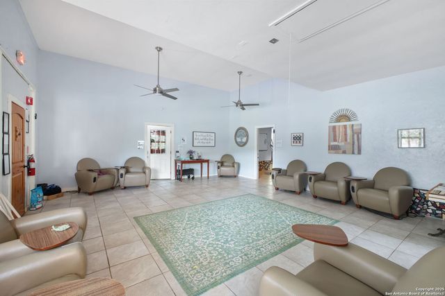 319 Los Indios, Boerne, TX 78006