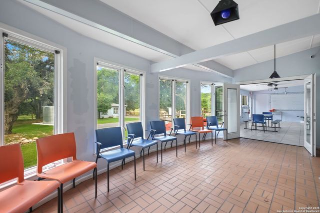 319 Los Indios, Boerne, TX 78006