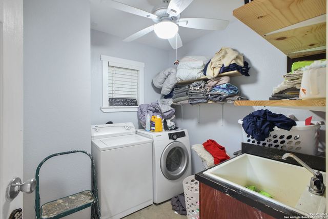 319 Los Indios, Boerne, TX 78006