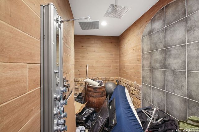 319 Los Indios, Boerne, TX 78006