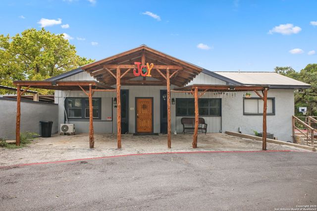 319 Los Indios, Boerne, TX 78006