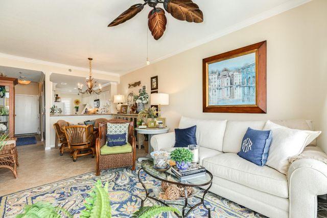 7700 Seawall Boulevard 410, Galveston, TX 77551