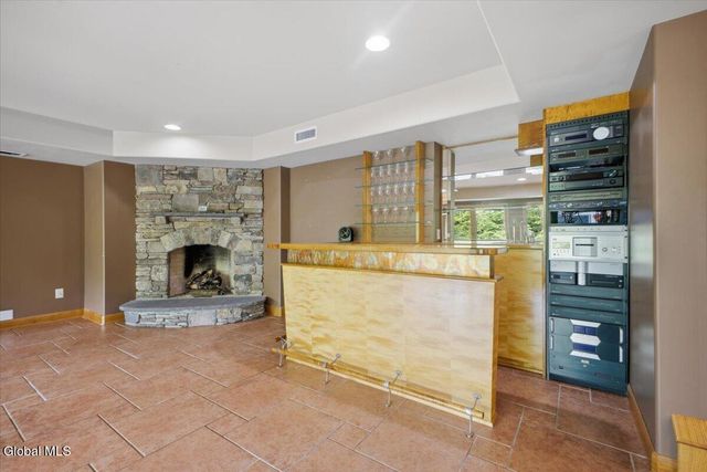 6 Cherry Tree Lane, Saratoga Springs, NY 12866