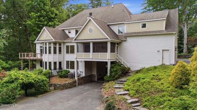 6 Cherry Tree Lane, Saratoga Springs, NY 12866