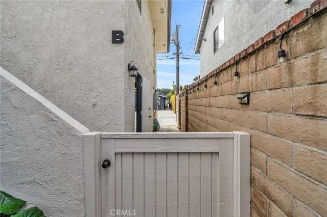 185 Costa Mesa Street B, Costa Mesa, CA 92627