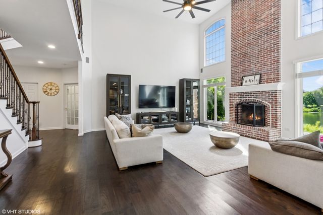 3304 ROLLINGRIDGE Road, Naperville, IL 60564