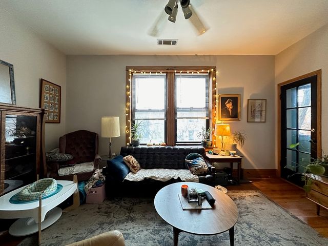 951 N Hoyne Avenue 3, Chicago, IL 60622