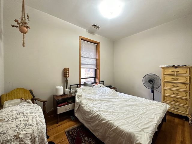 951 N Hoyne Avenue 3, Chicago, IL 60622