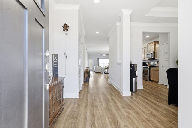 30 Woodcross Drive, Simpsonville, SC 29681