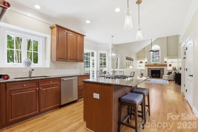 7011 Edenderry Drive, Charlotte, NC 28270