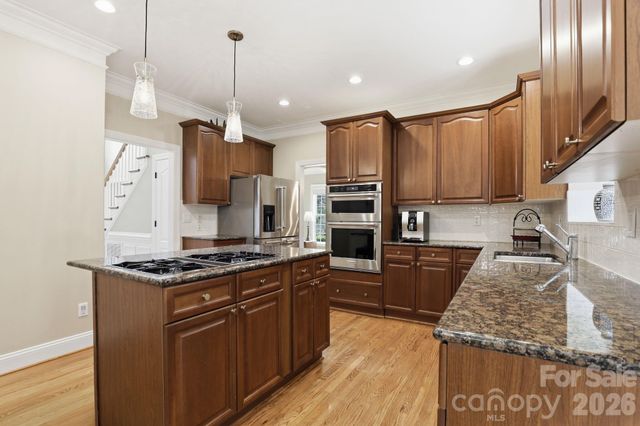 7011 Edenderry Drive, Charlotte, NC 28270