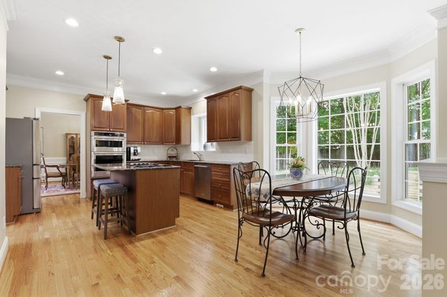 7011 Edenderry Drive, Charlotte, NC 28270
