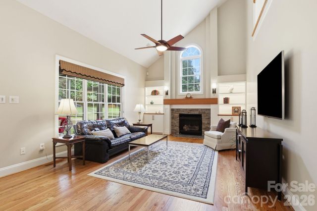 7011 Edenderry Drive, Charlotte, NC 28270