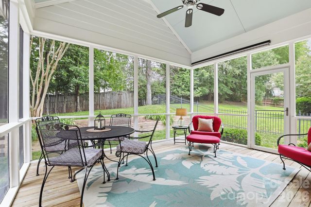 7011 Edenderry Drive, Charlotte, NC 28270