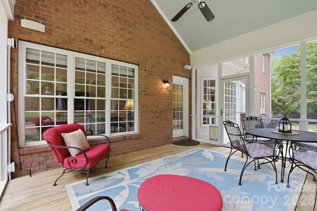 7011 Edenderry Drive, Charlotte, NC 28270