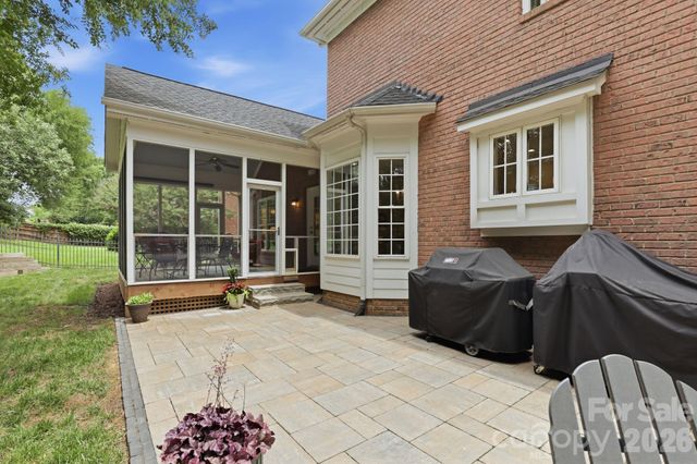 7011 Edenderry Drive, Charlotte, NC 28270