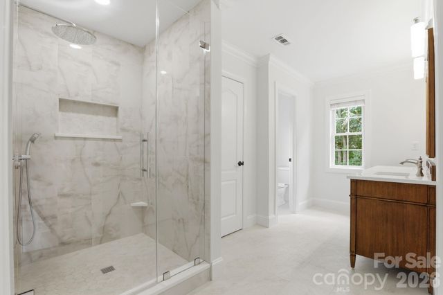7011 Edenderry Drive, Charlotte, NC 28270