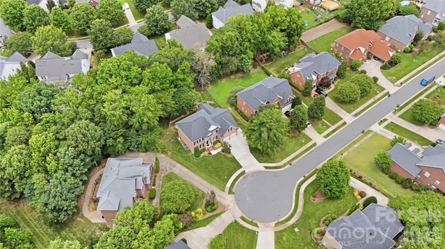 7011 Edenderry Drive, Charlotte, NC 28270
