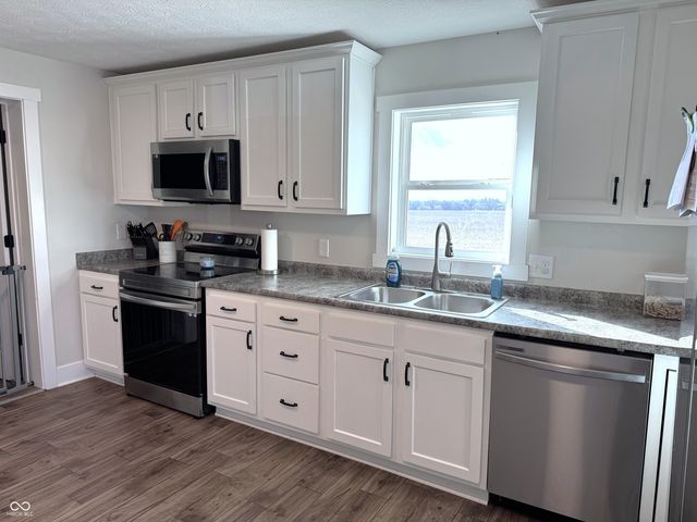 2551 E 900 N, Crawfordsville, IN 47933