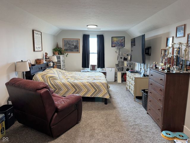 2551 E 900 N, Crawfordsville, IN 47933