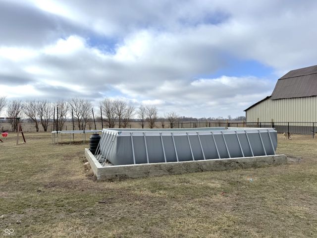 2551 E 900 N, Crawfordsville, IN 47933