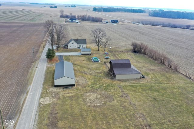 2551 E 900 N, Crawfordsville, IN 47933