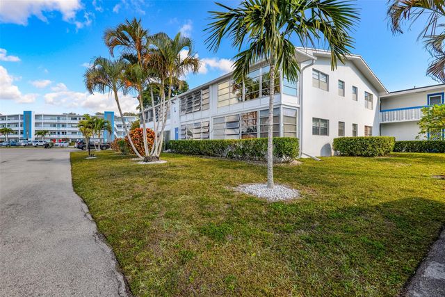 167 Lyndhurst L 167, Deerfield Beach, FL 33442