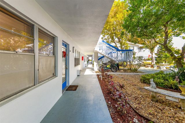 167 Lyndhurst L 167, Deerfield Beach, FL 33442