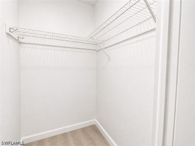225 Turtle Lake CT 210, Naples, FL 34105