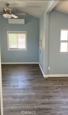 15572 Riverside Street, Hesperia, CA 92345