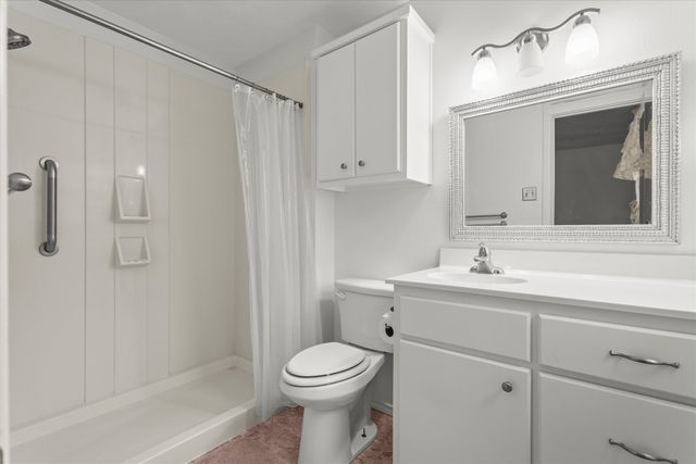 909 S Hockley Avenue, Sundown, TX 79372