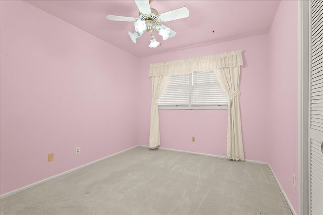 909 S Hockley Avenue, Sundown, TX 79372