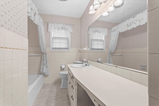 909 S Hockley Avenue, Sundown, TX 79372