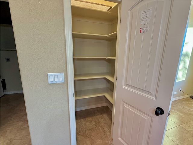 3211 Summit Drive, Kingman, AZ 86401