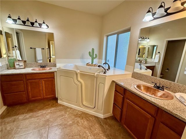 3211 Summit Drive, Kingman, AZ 86401