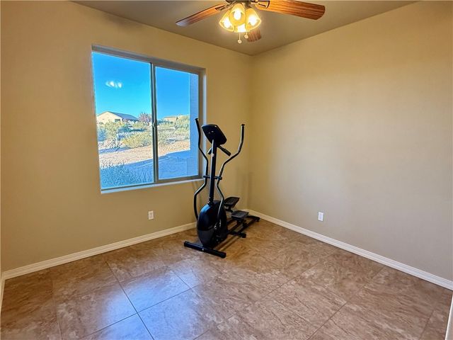 3211 Summit Drive, Kingman, AZ 86401