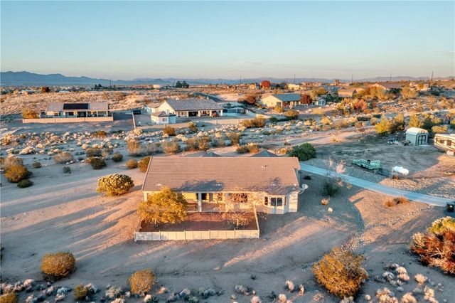 3211 Summit Drive, Kingman, AZ 86401