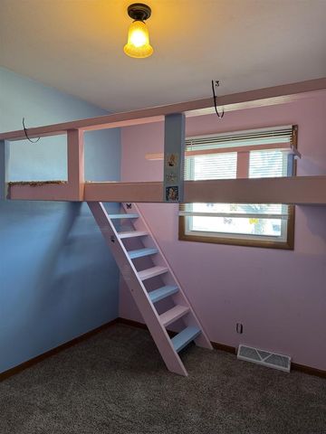 1310 Monterey Lane, Janesville, WI 53546