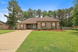 103 Richmond Way, Canton, MS 39046