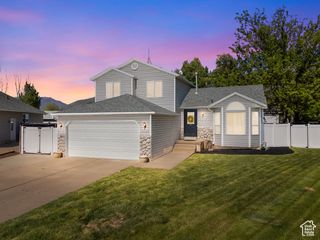 1238 E MEADOW WAY DR #2108, Layton, UT 84041