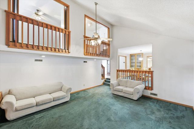 117 Queensbury Circle, Goose Creek, SC 29445