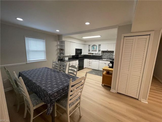 4405 Ocean View AVE, Virginia Beach, VA 23455