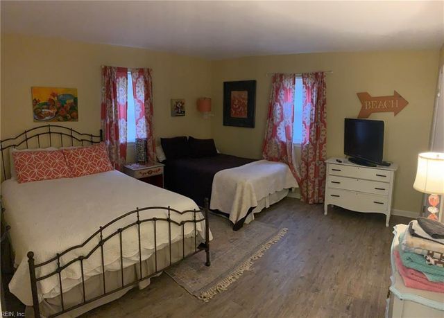 4405 Ocean View AVE, Virginia Beach, VA 23455