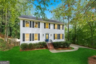 51 Queen Anne Drive SE, Mableton, GA 30126