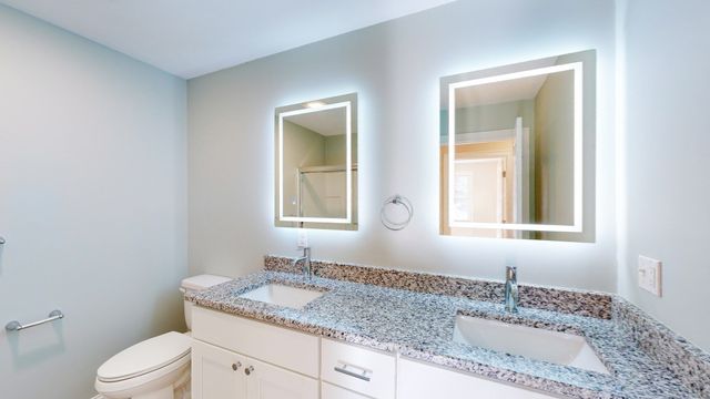 44 Dean St. 215, Taunton, MA 02780