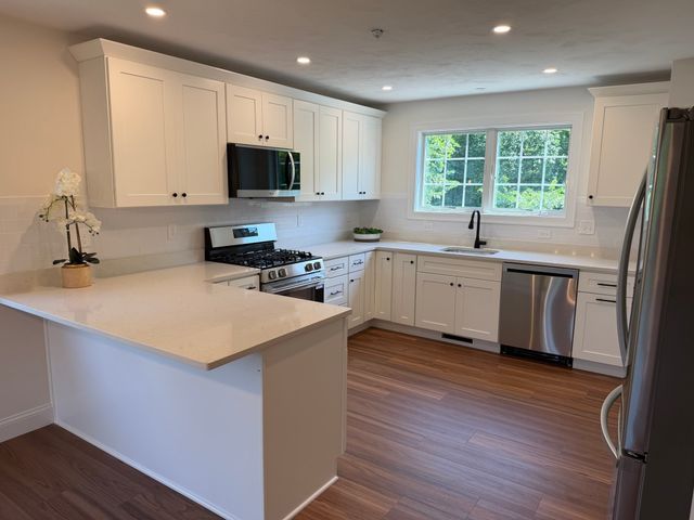 44 Dean St. 215, Taunton, MA 02780