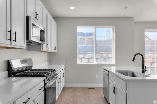 942 S TANNER RD, Santaquin, UT 84655